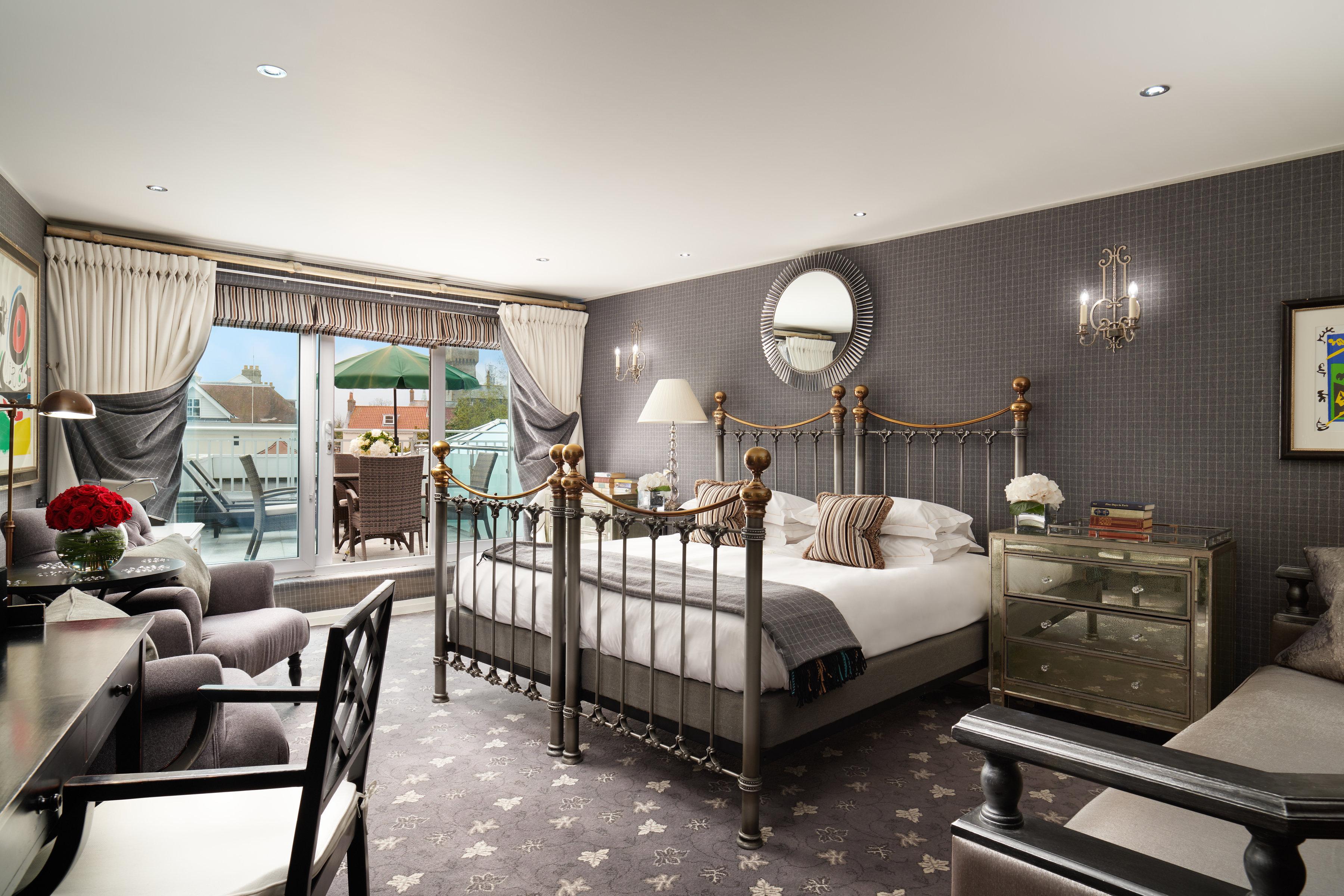 Duke Of Richmond Hotel Saint Peter Port Экстерьер фото