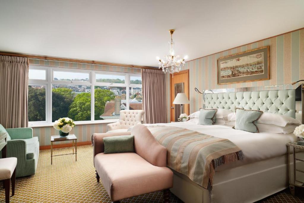 Duke Of Richmond Hotel Saint Peter Port Экстерьер фото